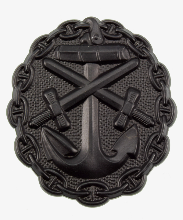 Wounded badge of the Navy in 1918 in black